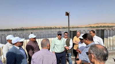 وزير الري يتفقد مشروعات الموارد المائية والري بمحافظة أسوان