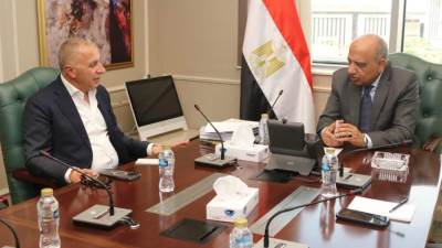 وزير الكهرباء يبحث مع مجموعة "السويدي اليكتريك" التعاون في مجالات خفض الفقد