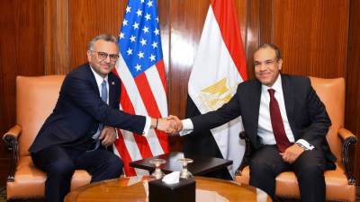 وزير الخارجية يستقبل كبير مستشاري الرئيس الأمريكي للشئون العربية والشرق الأوسط