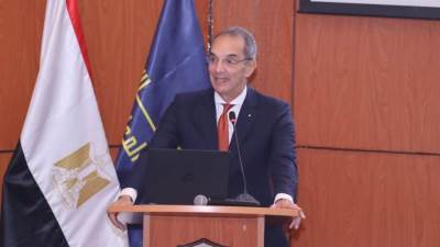 وزير الاتصالات يفتتح فعاليات الاحتفالية السنوية لمبادرة قدوة. تك