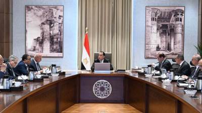 رئيس الوزراء يتابع الموقف التنفيذي لتطوير المنظومة الجمركية وإجراءات التسجيل المُسبق للشحنات