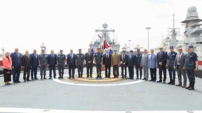 القوات البحرية تستقبل وفداً من أعضاء المحكمة الدستورية العليا