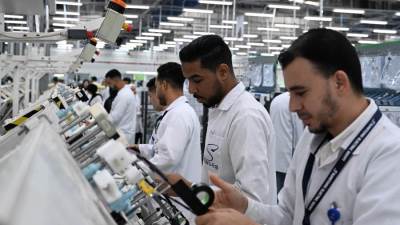 رئيس الوزراء يفتتح المصنع الجديد لـ"سوميتومو" العالمية لإنتاج الضفائر الكهربائية للسيارات