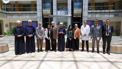 خلال زيارته لمستشفى أهل مصر .. وزير الأوقاف يشيد بتميز المستشفى وفريقه الطبي