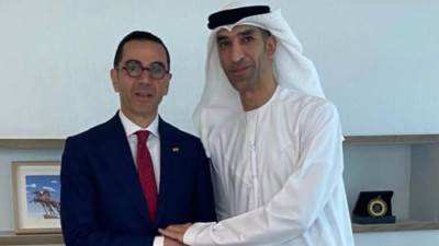 وزير الاستثمار يلتقي وزير الدولة الإماراتي للتجارة لاستعراض تطورات المفاوضات الخاصة باتفاق الشراكة الاستراتيجية