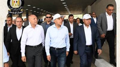 الحكومة تستعرض بالإنفوجراف أبرز أنشطة رئيس مجلس الوزراء هذا الأسبوع