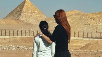 كارول سماحة برفقة ابنتها تالا: أكون لك الأمان والسند والحضن الدافى لآخر لحظة من عمرى