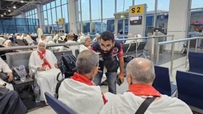 التضامن الاجتماعي تواصل تفويج حجاج الجمعيات الأهلية إلى الأراضي المقدسة