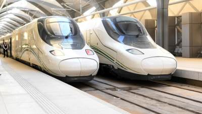 قطار الحرمين السريع ينفّذ 140 رحلة يوميًّا لنقل أكثر من مليوني حاج خلال موسم الحج