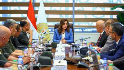 وزيرة التنمية المحلية تتابع الموقف التنفيذي لملفات التصالح على مخالفات البناء وتراخيص البناء بالمحافظات