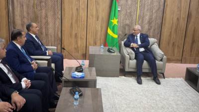 وزير الخارجية والهجرة يلتقي في نواكشوط برئيس البرلمان الموريتاني