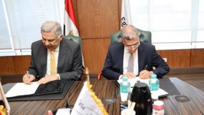 وكالة الفضاء المصرية وجامعة نيو جيزة توقعان بروتوكول تعاون لتعزيز الشراكة الأكاديمية والبحثية