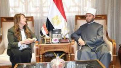 السفيرة الأمريكية: مصر قلب الإسلام المعتدل ودورها لا غنى عنه ولا بديل له