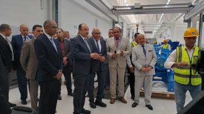 نائب وزير الإسكان يُشارك بورشة عمل بمصنع المحركات بعنوان"رقمنة وتصنيع قطع الغيار بأحدث تقنيات الطباعة"