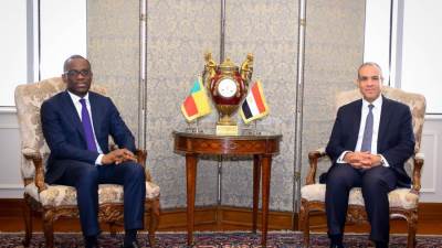 وزير الخارجية والهجرة يجرى مشاورات سياسية مع وزير خارجية بنين