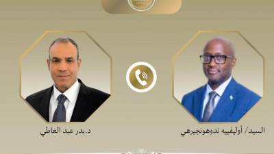 اتصال هاتفي لوزير الخارجية والهجرة مع نظيره الرواندي