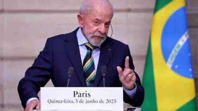 الرئيس البرازيلي من باريس: مايحدث في غزة ليس حربا.. نرى إبادة جماعية أمام أعيننا يوما بعد يوم