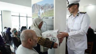 "الداخلية" توزع مساعدات على الأولى بالرعاية بالمناطق الحضارية الجديدة بمناسبة عيد الأضحى