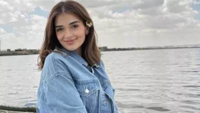 ملك أحمد زاهر تتعرض لوعكة صحية: أنا حياتي مش ورد