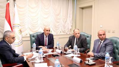  وزير التعليم يعقد اجتماعًا مع مديري المديريات التعليمية لاستعراض الاستعدادات النهائية لامتحانات الثانوية العامة 2024 / 2025