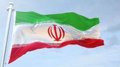 إيران تفرض قيودًا مؤقتة على الإنترنت بعد الضربات الإسرائيلية