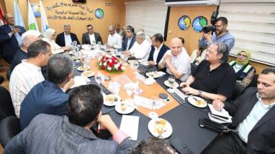 وزير الإسكان ومحافظ الإسكندرية يتابعان سير العمل بمنظومتي مياه الشرب والصرف الصحي 