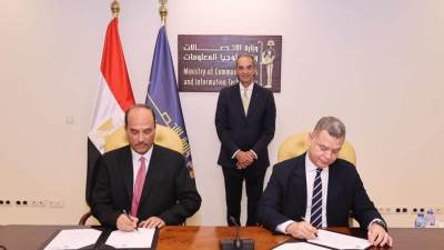 وزير الاتصالات يشهد توقيع اتفاقية تعاون بين "إيتيدا" وجامعة العريش لبناء القدرات الرقمية لطلاب الجامعة