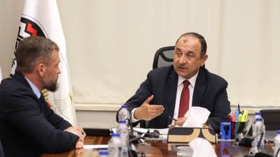  وزير قطاع الأعمال: حريصون على تعزيز التعاون مع الشركات العالمية لدعم الصناعة المحلية وجذب مزيد من الاستثمارات الأجنبية