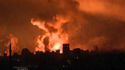 الداخلية الإسرائيلية: على الجميع البقاء في الملاجئ والغرف المحصنة والمحمية