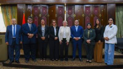 وزيرة البيئة: نحتاج 300 مليار دولار لمواجهة آثار تغير المناخ..والقطاع الخاص شريك رئيسي