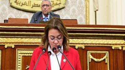 "النواب" يوافق نهائيًا على 5 مشروعات قوانين بالترخيص لوزير البترول في التعاقد للبحث عن البترول والغاز