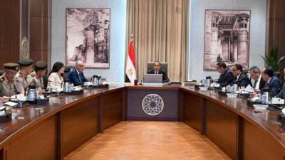 رئيس الوزراء يتابع الجهود المبذولة لتوفير الاحتياجات اللازمة من مياه الشرب