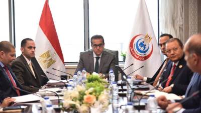 وزير الصحة يعقد اجتماعًا لمتابعة الموقف التنفيذي لمكينة منظومة التأمين الصحي الشامل