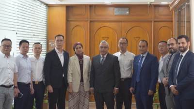 بحوث الاسكان يستقبل وفد من وزاره الإسكان بدوله الصين لتعزيز التعاون في مجالات البناء الاخضر