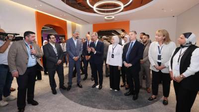 وزير الاتصالات يتفقد مقر شركة VXI الأمريكية الرائدة عالميًا في مجال خدمات التعهيد في القاهرة