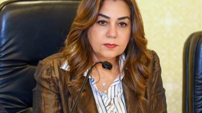 وزيرة التنمية المحلية تتلقي تقريرًا حول نتائج الأسبوع الأول من المرحلة الثانية للموجة الـ 26 لإزالة التعديات