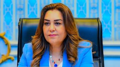 منال عوض: المبادرة تستهدف 400 ألف مواطن من الأسر الأولى بالرعاية يعيشون فى 80 ألف منزل بـ 20 محافظة