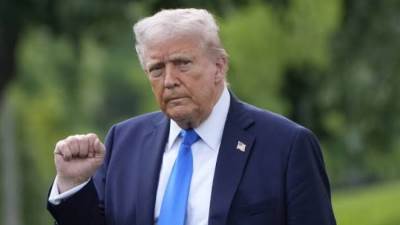 ترامب: سأمهل طهران أسبوعين كحد أقصى حتى يعود الإيرانيون إلى رشدهم