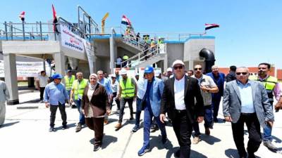 وزير الإسكان ومحافظ المنيا يتفقدان محطة معالجة صرف صحي برطباط بمركز مغاغة ضمن المبادرة الرئاسية "حياة كريمة"
