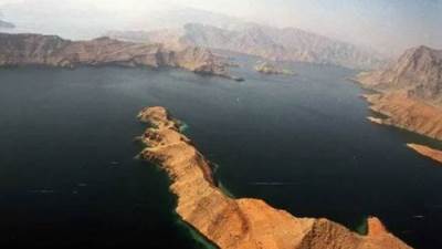 تراجع حركة الملاحة في مضيق هرمز وسط تصاعد التوترات في الشرق الأوسط