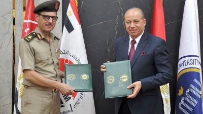 مركز البحوث الطبية والطب التجديدى يوقع بروتوكول تعاون مع جامعة المنصورة الأهلية