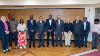 رئيس البنك الزراعي المصري يستقبل وفداً من جمهورية أنجولا للاستفادة من خبرات البنك في التمويل الزراعي