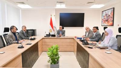 وزير الري يتابع إجراءات رقمنة أعمال قطاع المياه الجوفية وتسهيل إجراءات إصدار التراخيص