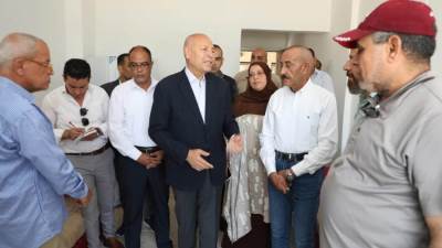 محافظ القاهرة يزور أسر عقارى حدائق القبة بعد تسكينهم بوحدات بديلة بمدينة ١٥ مايو
