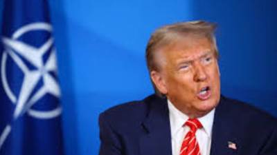 ترامب: سأفكر فى قصف إيران مرة أخرى إذا عادت لتخصيب اليورانيوم