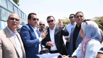 وزير الإسكان يتفقد مشروع الإسكان الأخضر وتطوير شبكة الصرف الصناعي بالمنطقة الصناعية A1 والمرحلة الثانية بمحطة مياه شرب رقم ٣