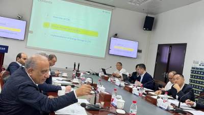 وزير الكهرباء يزور شركة شبكة كهرباء جنوب الصين الدولية المملوكة للحكومة