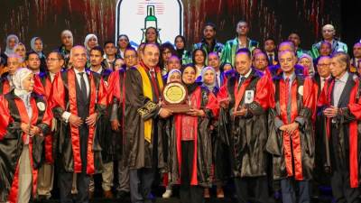 وزير قطاع الأعمال يشهد حفل ختام الأنشطة الطلابية لمعهد "إيجوث" لعام 2024-2025