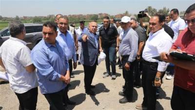 كامل الوزير: إعداد خطة زمنية مضغوطة لإنهاء الطريق الإقليمي بالكامل