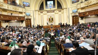 رئيس مجلس النواب يُغلق باب المناقشة المبدئية لقانون الإيجار القديم ويطمئن الجميع: لا ظلم لمالك أو مستأجر